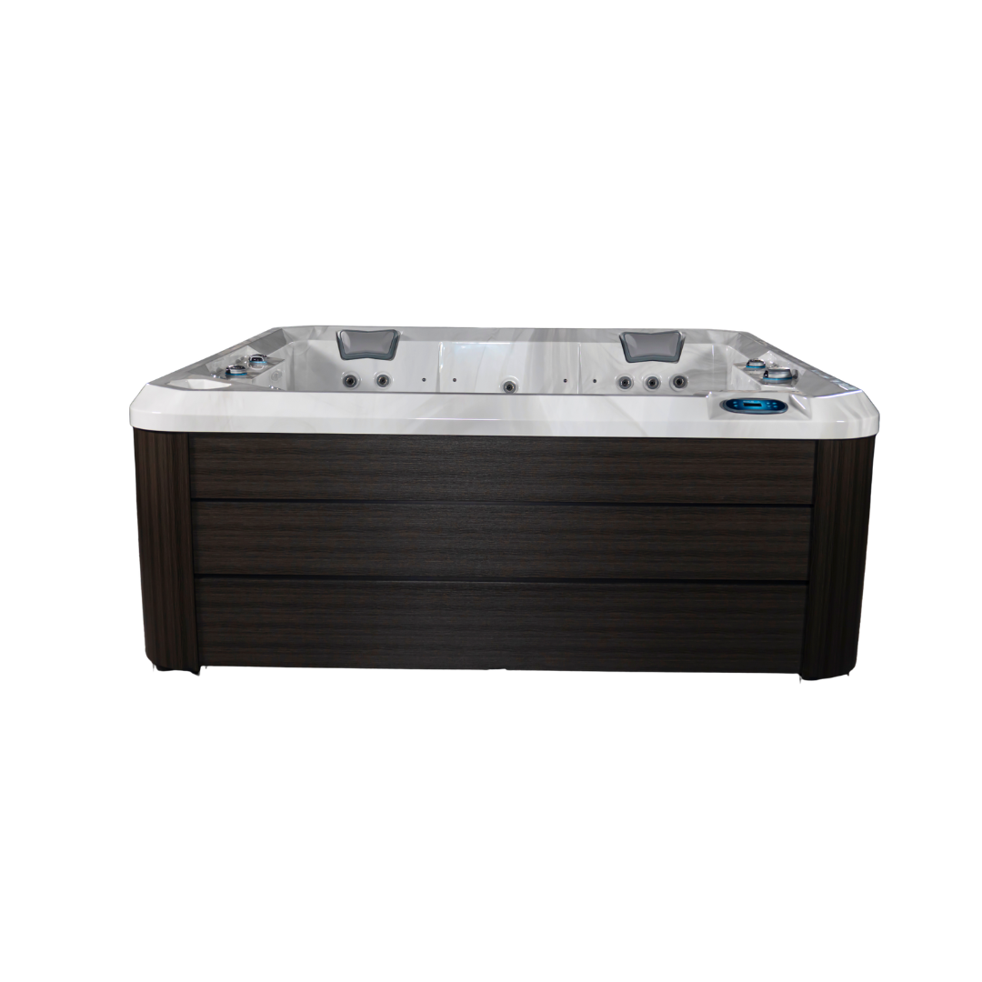 Ultimate Spa serie 002 Eco Wellness Tub voorkant