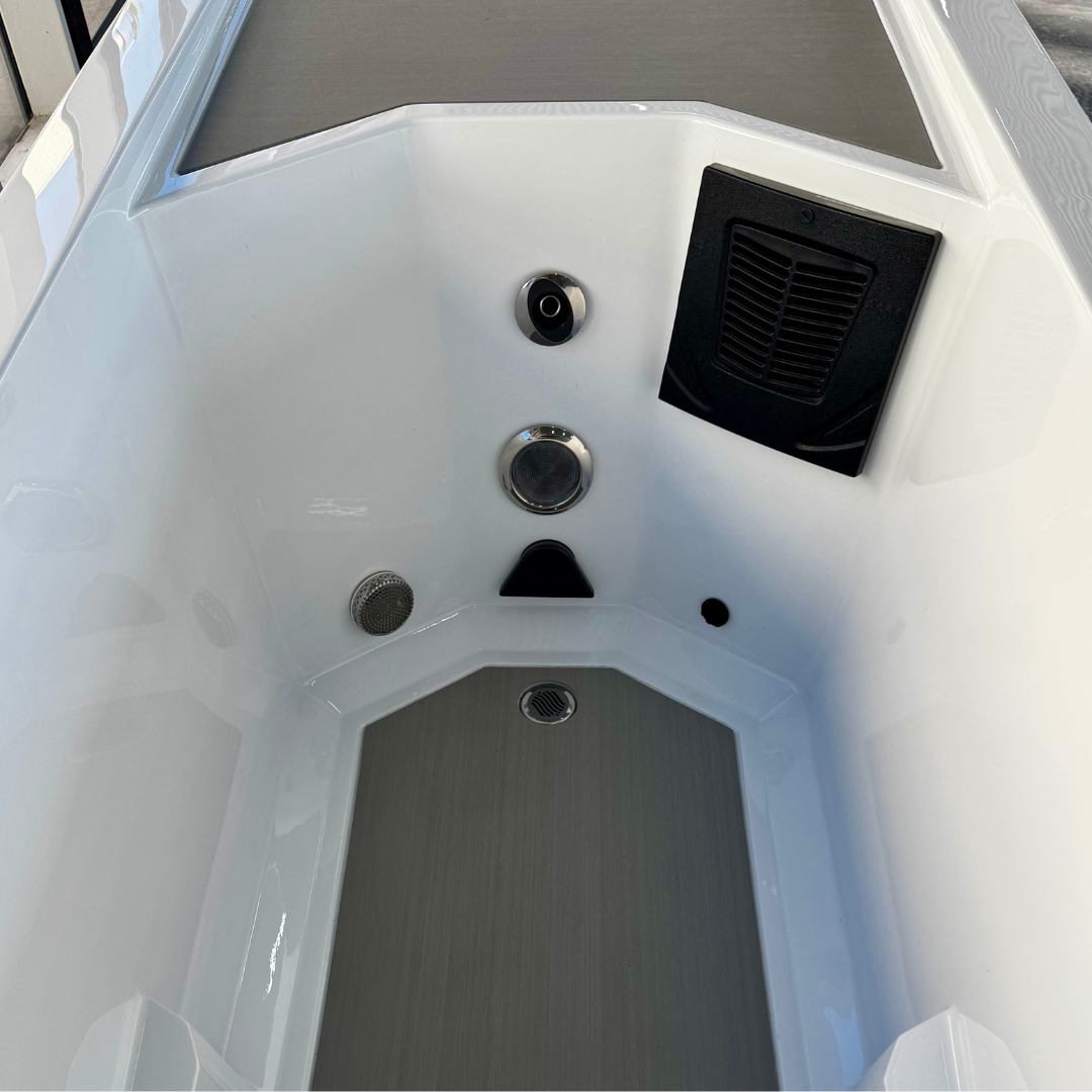 Icetub Arctic Ice 650 liter Wellness Tub