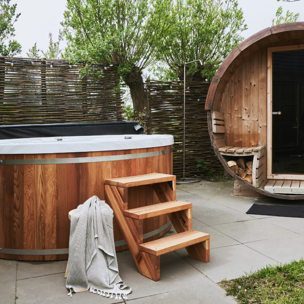 elektrische hottub met sauna Wellness Tub