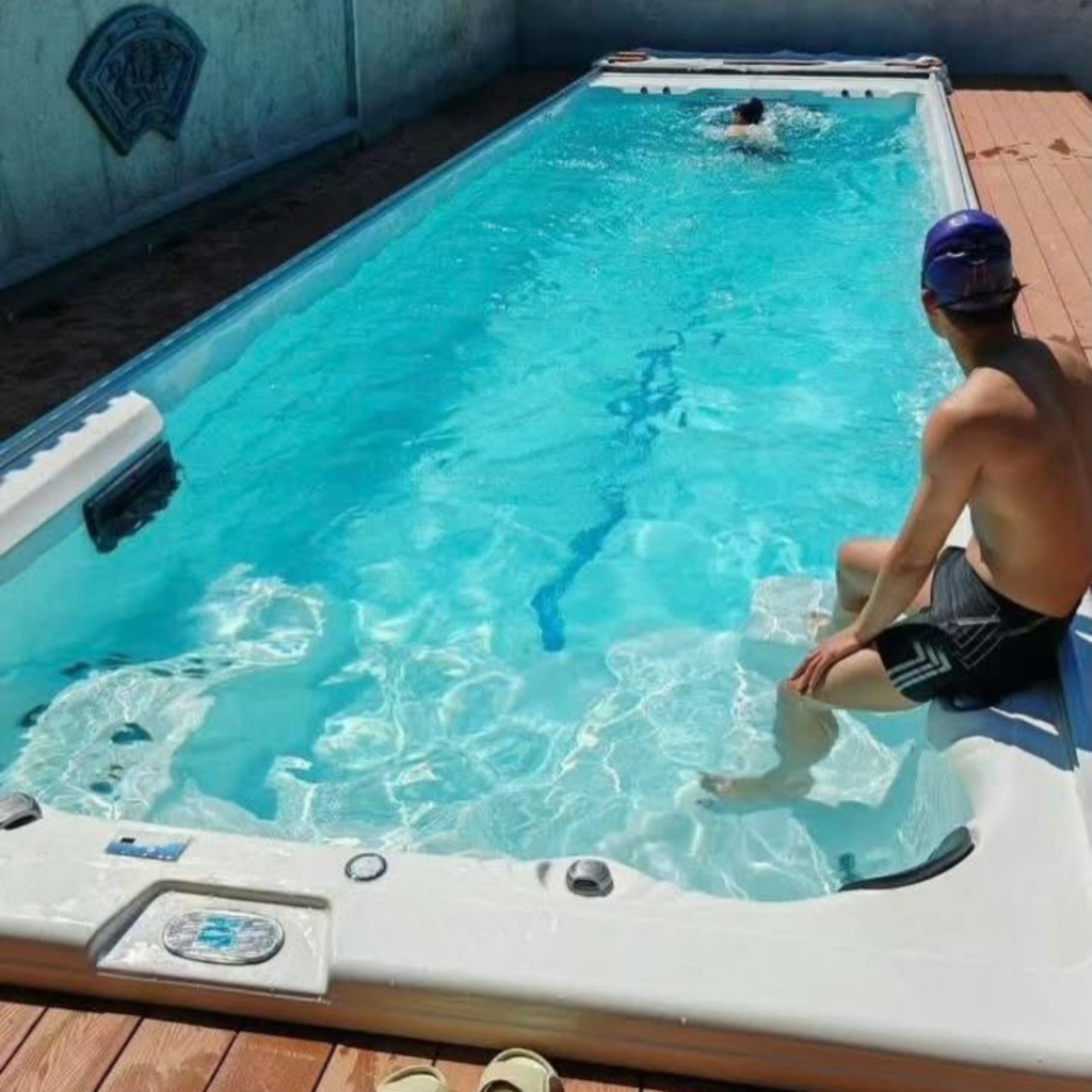 Luxe zwemspa Wellness Tub zomertuin