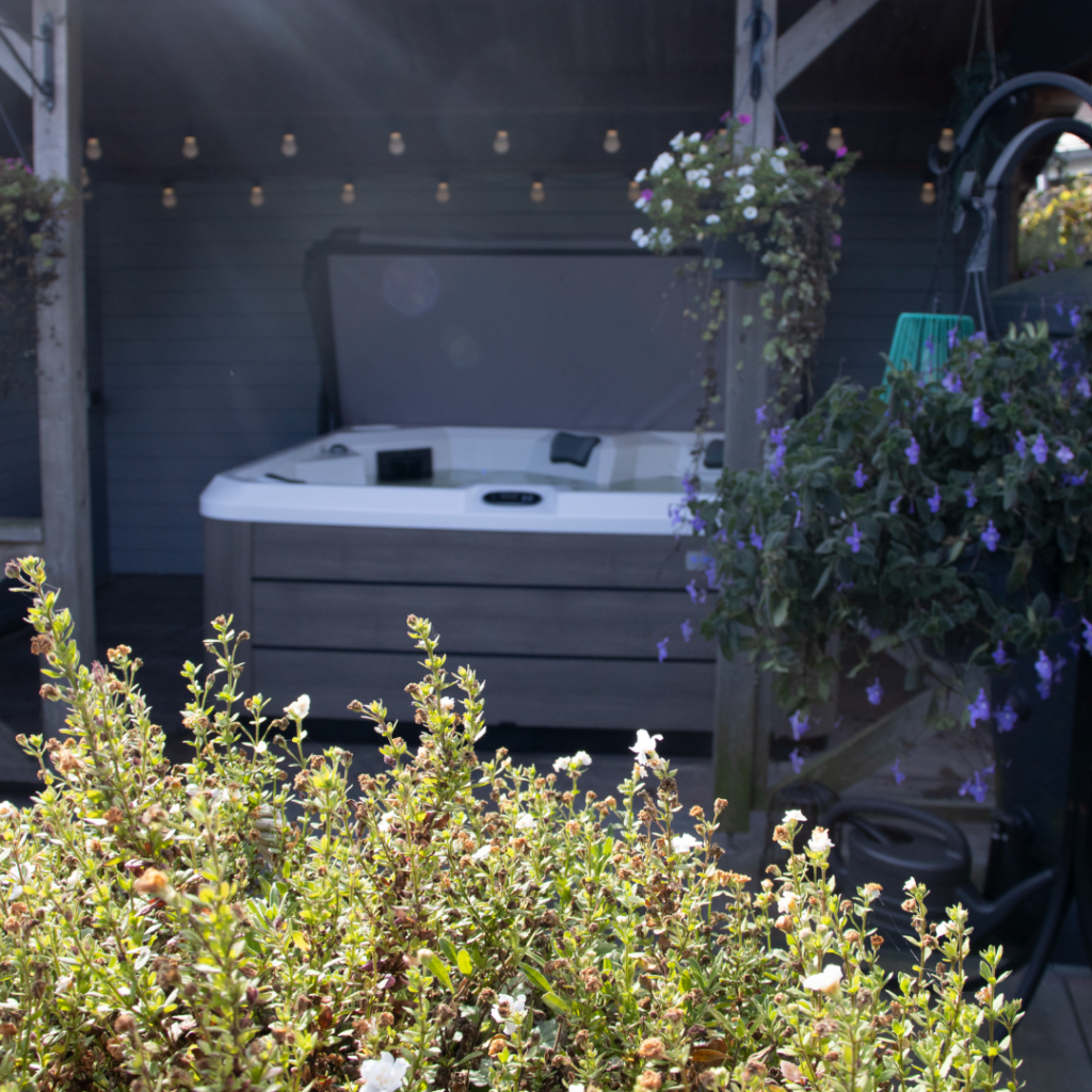 Ultimate ECO Spa 004 WELLNESS TUB Julianadorp overkapping